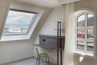Kuvaoikeudet:: tord@fotofoto.no Presidential Suite workspace